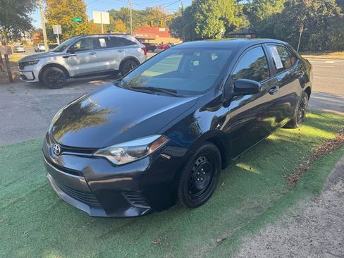 Used 2016 Toyota Corolla LE image 9
