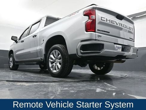 Used 2020 Chevrolet Silverado 1500 Custom w/ Custom Value Package image 25