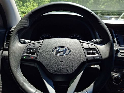Used 2017 Hyundai Tucson Night AWD/4WD image 19