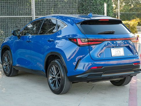 Used 2023 Lexus NX 250 FWD w/ Premium Package image 10