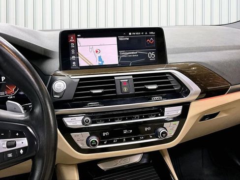 Used 2021 BMW X3 xDrive30i w/ Premium Package image 9