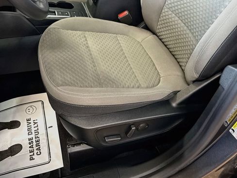 Used 2020 Ford Escape SE AWD/4WD image 17