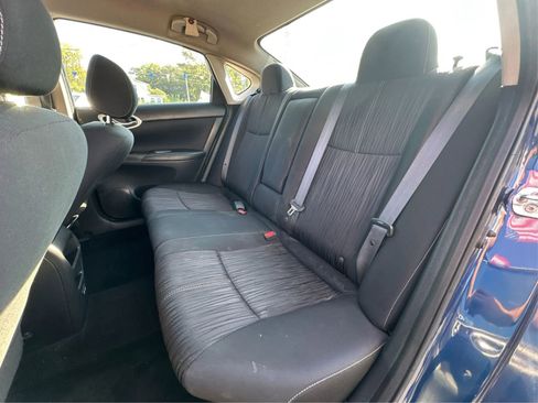 Used 2018 Nissan Sentra SV image 10