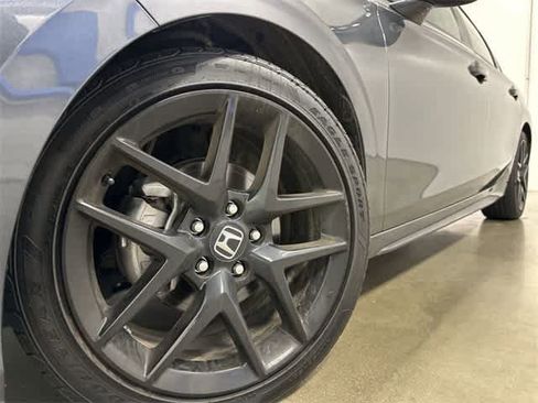 Certified 2025 Honda Civic Sport image 28