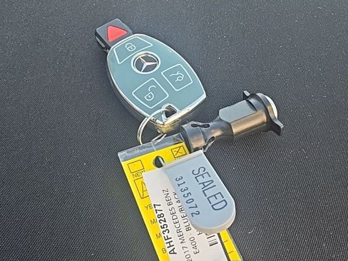 Used 2017 Mercedes-Benz E 400 E 400 image 57