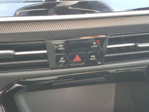 New 2026 Volkswagen GTI SE FWD image 25