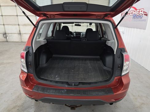 Used 2011 Subaru Forester 2.5X w/ Alloy Wheel Value Pkg image 34