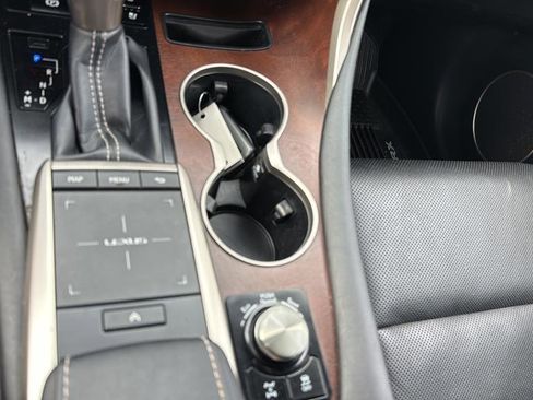 Used 2020 Lexus RX 350L Premium image 21