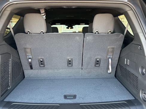 New 2026 Chevrolet Tahoe LS image 23
