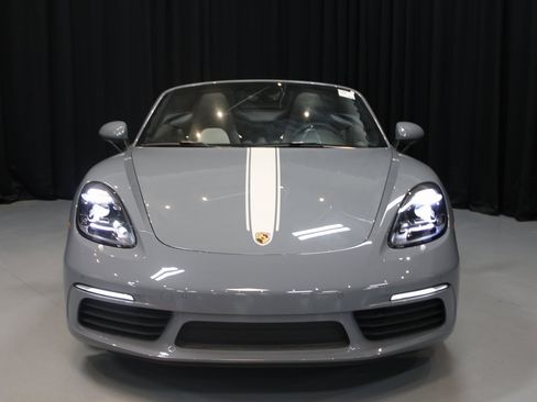New 2024 Porsche 718 Boxster image 10