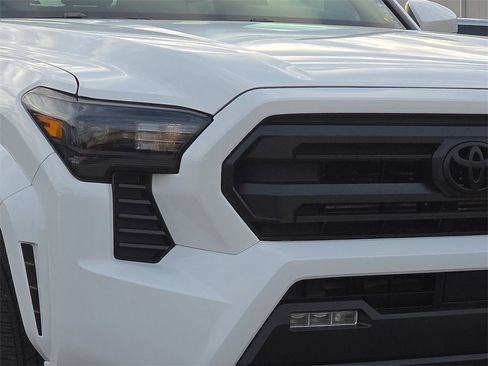 New 2026 Toyota Tacoma SR5 image 10