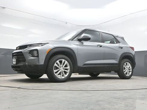Used 2023 Chevrolet TrailBlazer LS AWD/4WD image 33