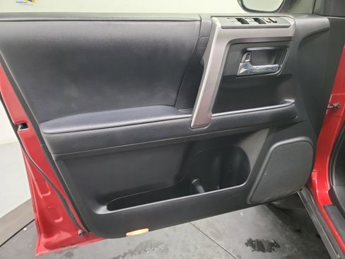 Used 2021 Toyota 4Runner SR5 image 13