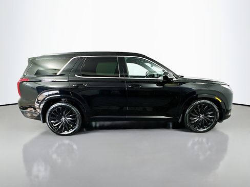 Used 2024 Hyundai Palisade Calligraphy image 8