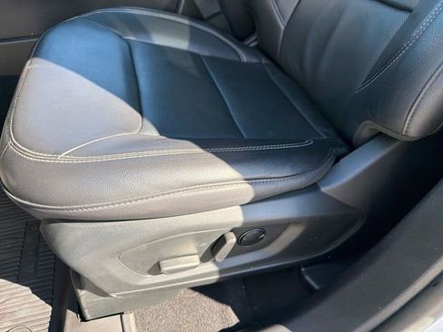 Certified 2024 Ford Explorer Limited w/ Limited Technology Package image 26