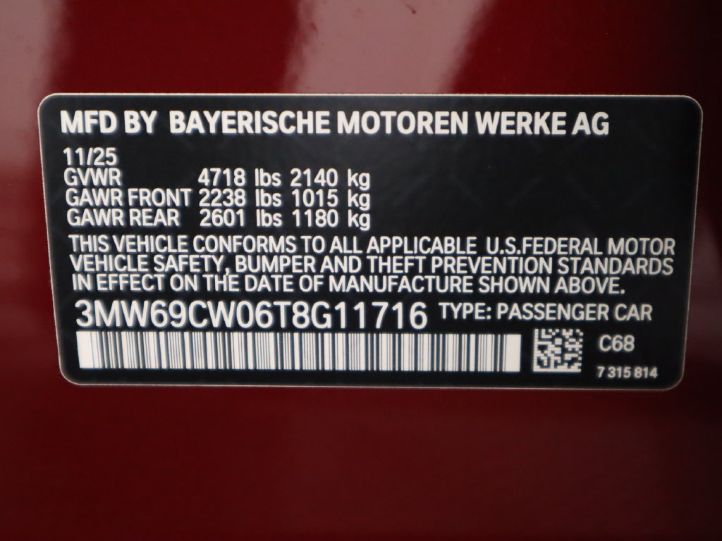 Certified 2026 BMW 330i Sedan w/ M Sport Package RWD image 35