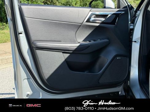 Used 2025 Mitsubishi Outlander SE FWD image 20