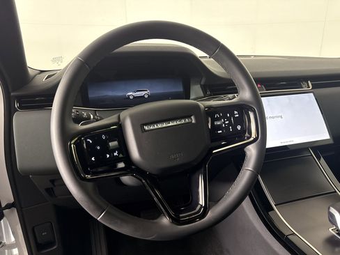 Used 2026 Land Rover Range Rover Evoque S AWD/4WD image 17