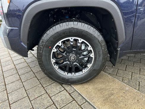 New 2026 Toyota Tundra SR5 AWD/4WD image 10