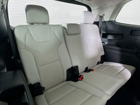 Used 2024 Kia Telluride SX Prestige image 29