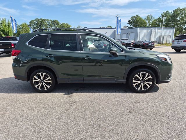Used 2023 Subaru Forester Limited AWD/4WD image 2