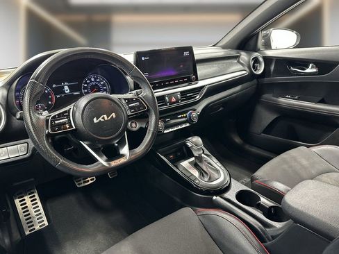 Used 2022 Kia Forte GT FWD image 11