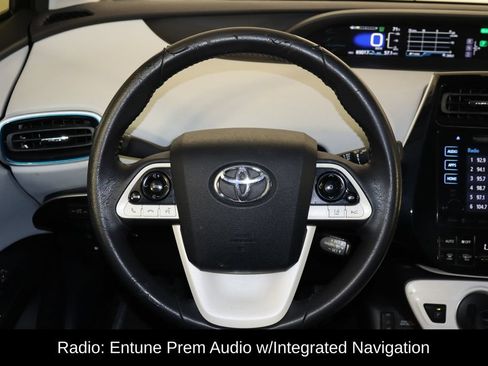 Used 2017 Toyota Prius Prime Plus FWD image 7