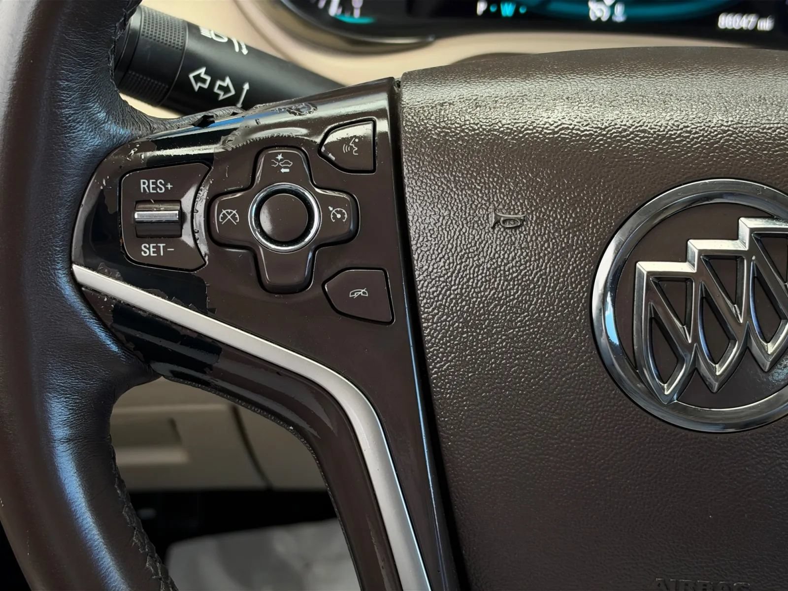 Used 2015 Buick LaCrosse Leather w/ Experience Buick Package FWD image 28