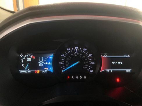 Used 2019 Ford Edge Titanium AWD/4WD image 12