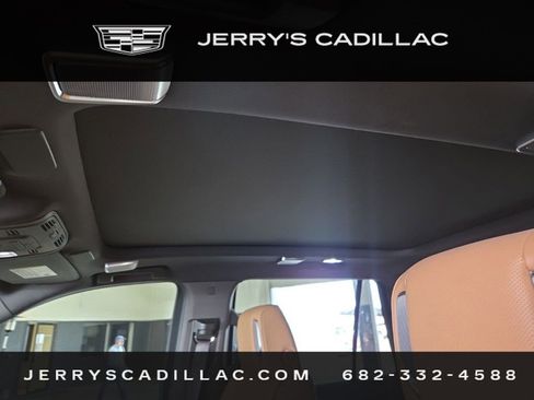 Certified 2023 Cadillac Escalade Premium Luxury w/ Performance Package image 8