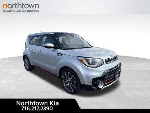 Used 2019 Kia Soul ! w/ Technology Package FWD image 3