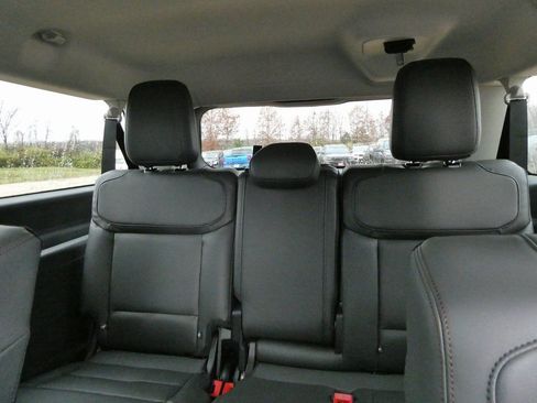 New 2025 Ford Expedition Max Active image 22