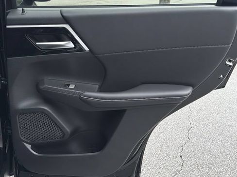 New 2026 Nissan Rogue SL AWD/4WD image 18