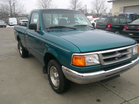 Used 1997 Ford Ranger XLT image 3