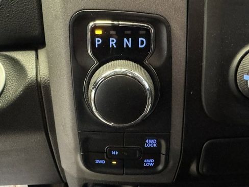 Used 2017 RAM 1500 Express AWD/4WD image 20
