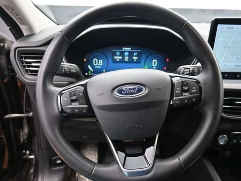 Used 2024 Ford Escape Platinum AWD/4WD image 19