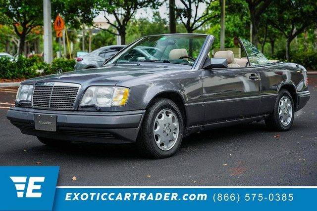 Used 1995 Mercedes-Benz E 320 Convertible image 1