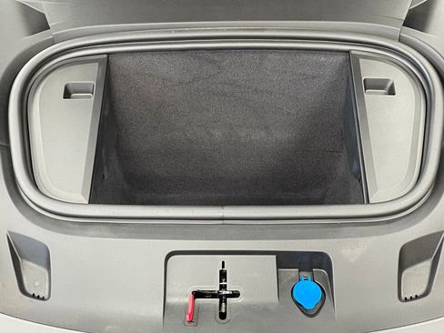 Used 2023 Porsche Taycan Turbo image 56