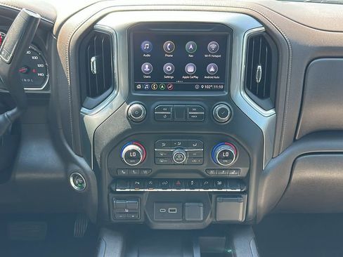 Used 2020 Chevrolet Silverado 1500 LTZ w/ LTZ Plus Package image 11