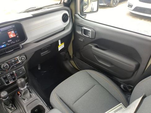 New 2025 Jeep Wrangler Unlimited Sport image 15