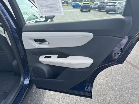 Used 2023 Nissan Ariya FWD image 52