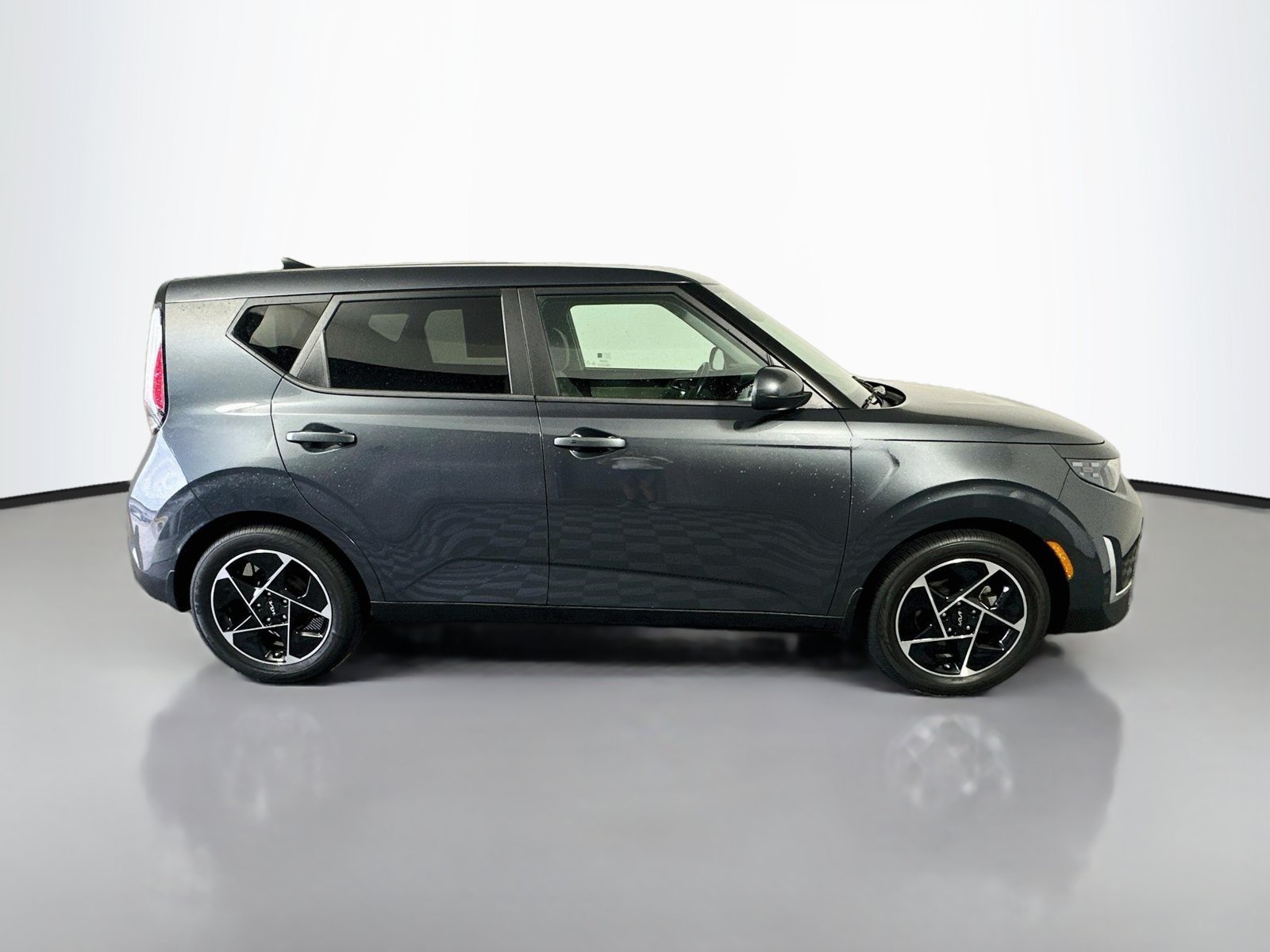 Used 2023 Kia Soul EX FWD image 8