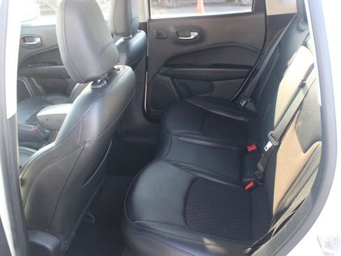 Used 2021 Jeep Compass Latitude w/ Sun and Sound Group image 27