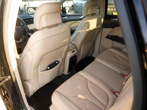 Used 2018 Lincoln MKC Reserve image 12