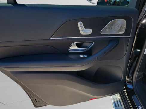 New 2026 Mercedes-Benz GLS 450 4MATIC image 11