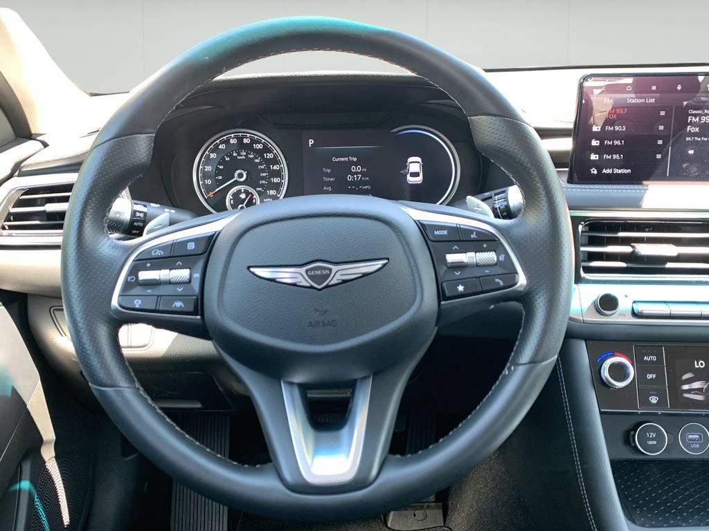 Certified 2026 Genesis G70 2.5T RWD image 21