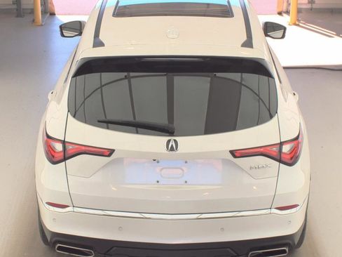 Used 2022 Acura MDX SH-AWD w/ Technology Package image 5