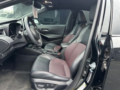 Used 2024 Toyota Corolla XSE image 9