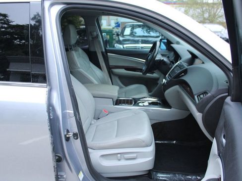 Used 2016 Acura MDX w/ Technology Package FWD image 30