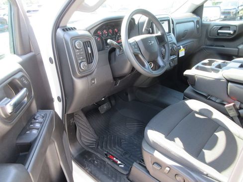 New 2026 Chevrolet Silverado 1500 Custom Trail Boss AWD/4WD image 13